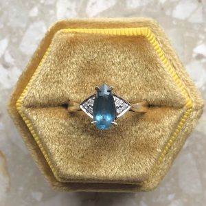 Vintage Blue Tourmaline Diamond Yellow Gold Mid Century Modern Ring